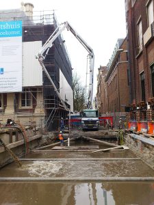 Steunen op staalvezels