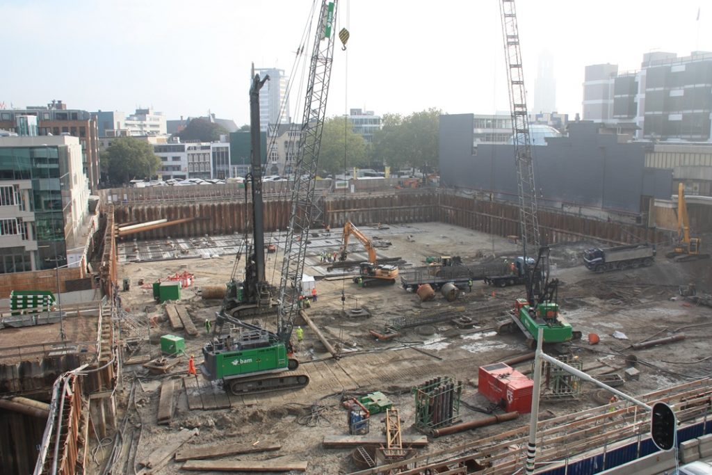 ProjMar2014_3913