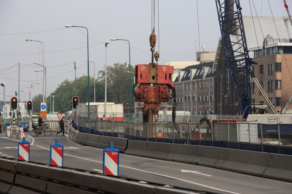 ProjMar2014_3924