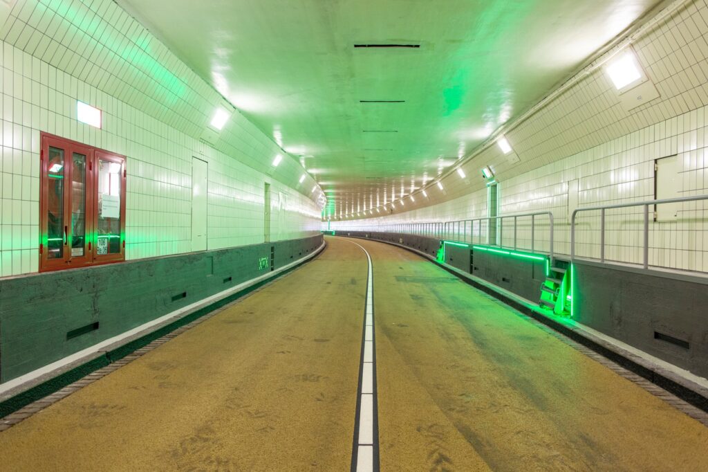 Maastunnel-na-renovatie_Facebook3