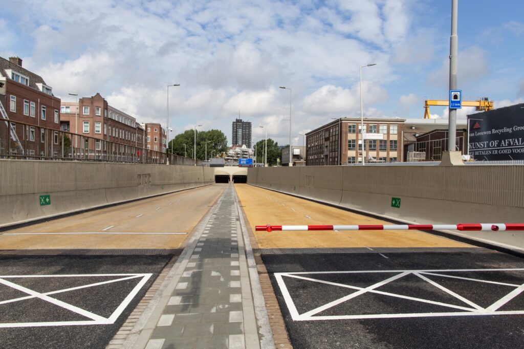 Maastunnel-na-renovatie_Facebook4