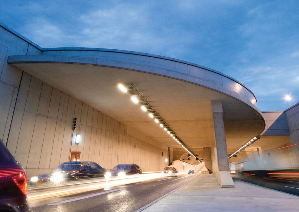 Inzicht, overzicht en uitzicht: assetmanagementstrategie gemeente Den Haag